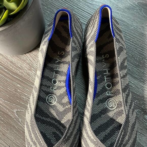 Rothy’s zebra gray size 6.5 flat pointed woman’s shoes - Picture 5 of 12